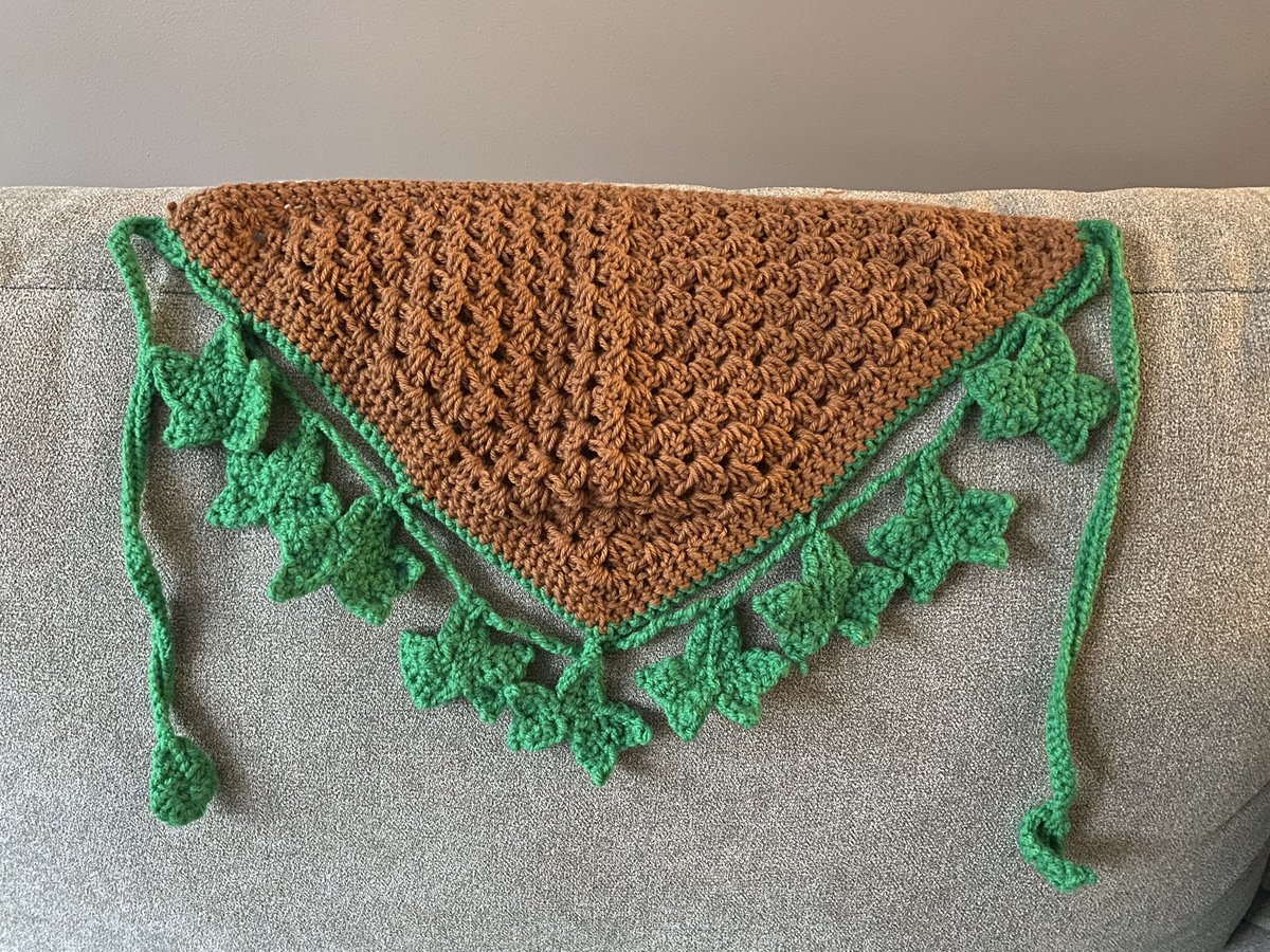 DoodlyBex's tweet photo. ✨NEW ARRIVAL✨ 

Halsin (BG3) Themed Crochet Bandanas! 🌿🐻

I absolutely love making these, and I hope you’ll love wearing them too! 

Limited availability at the moment, a restock will be coming soon though! 🥰

Head over to https://t.co/ed85vA6MNH 💛

#smallbusiness https://t.co/INTVIT7Fzk