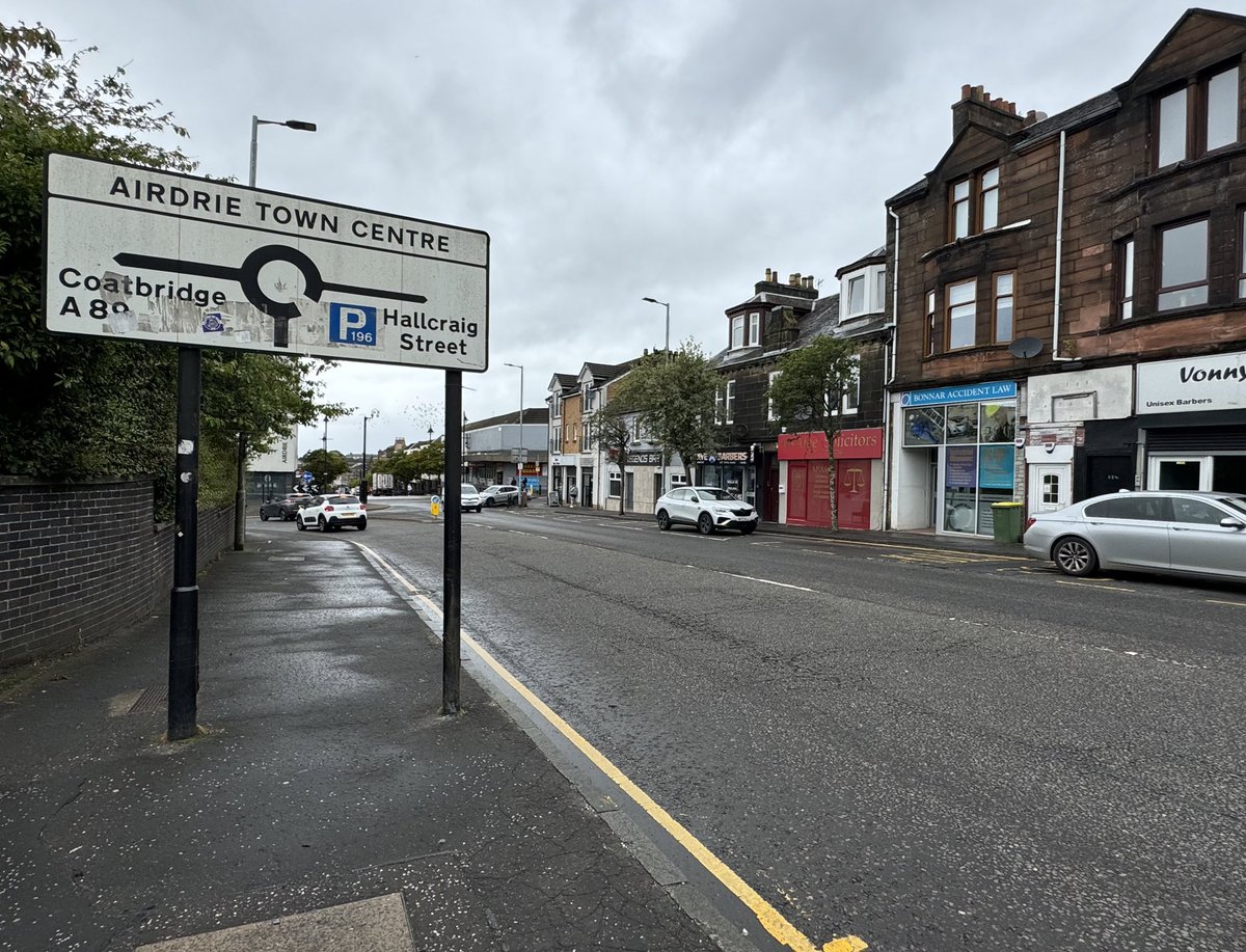 benwaterworth62's tweet photo. Pretty special day to be able to come to Airdrie, the home of my Nan and her family and the town where my mum’s side of the family began. 

An amazing day

#BU13 https://t.co/h1P5k4Fabj
