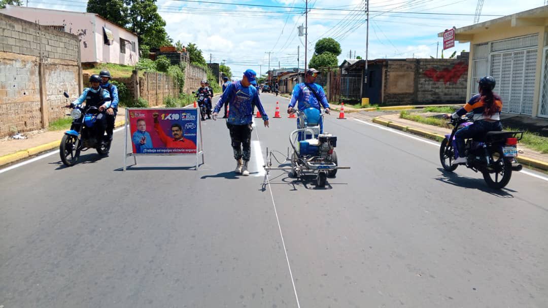 amarcanopsuv's tweet photo. En Vista al Sol nadie nos detiene. https://t.co/RjbfSyMTn8