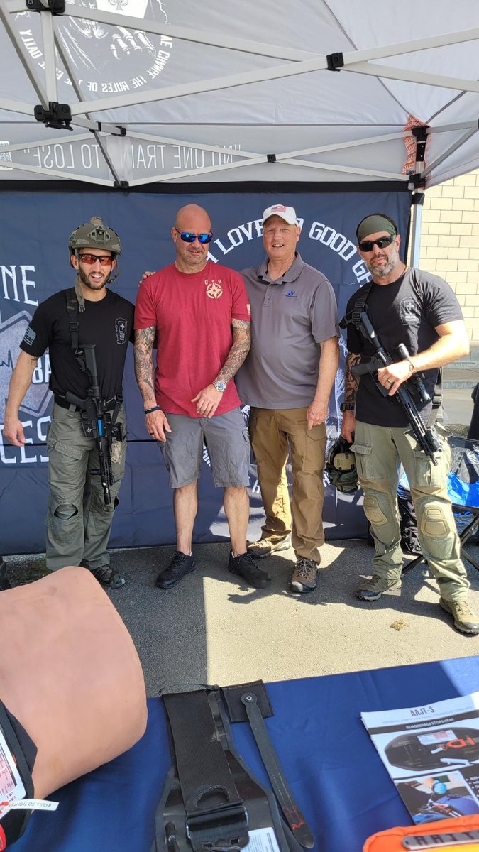 CompressionWork's tweet image. Day 2 attending the Tactical Rescue Challenge with Medicine in Bad Places! This event, organized by Storm Tactical Consulting, combines skill evaluation into scenario based competition.

#TacticalRescue #MedicineInBadPlaces #CompressionWorks #AAJTS