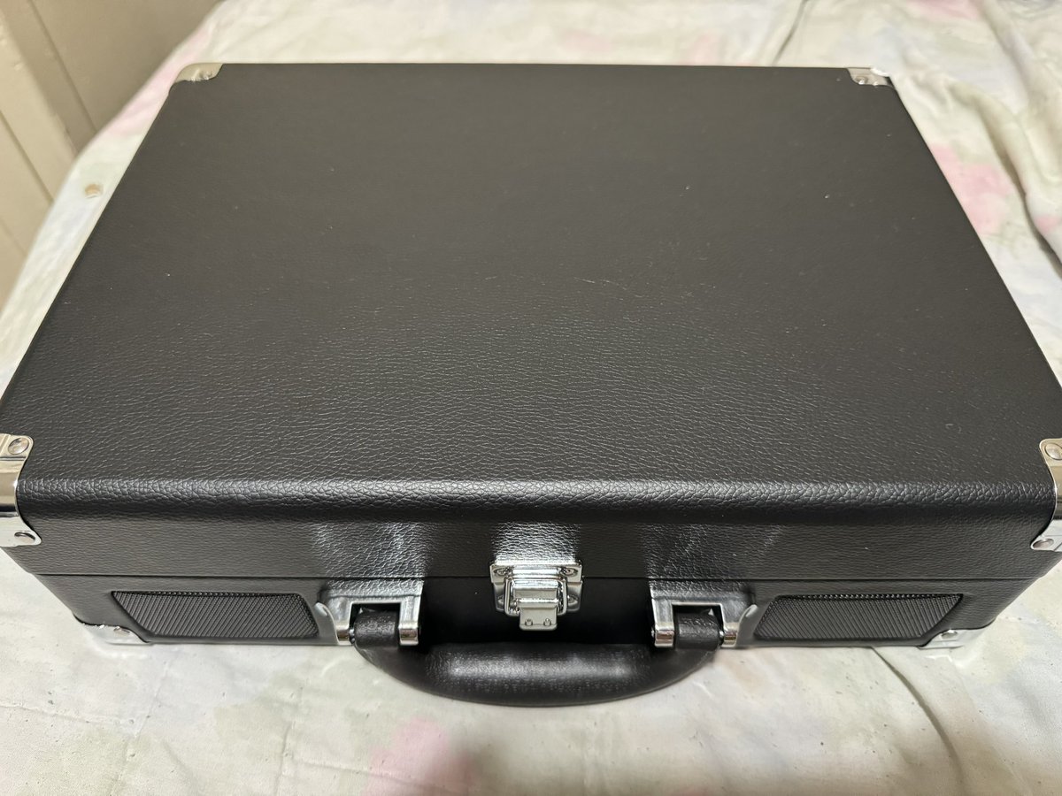 RareFanDaBase's tweet image. Purchased a portable vinyl player so I can finally listen to all of those @RareLtd vinyls I’ve been buying over the past several years…