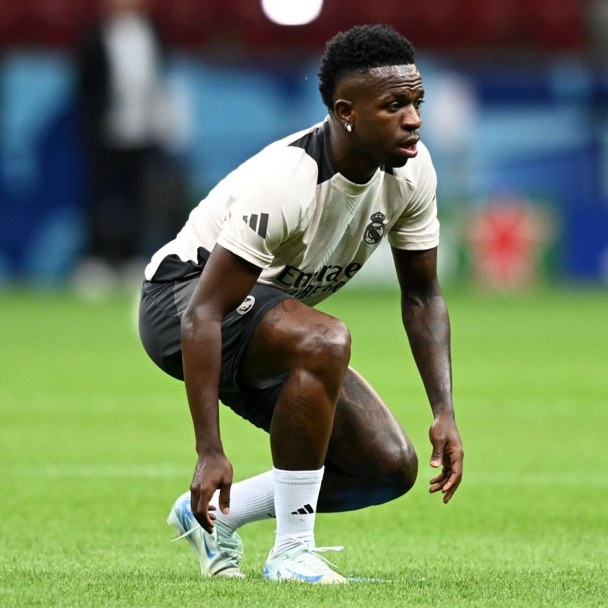 MadridXtra's tweet photo. Vinicius Jr 👑🔥 https://t.co/O2ZWUiljtV