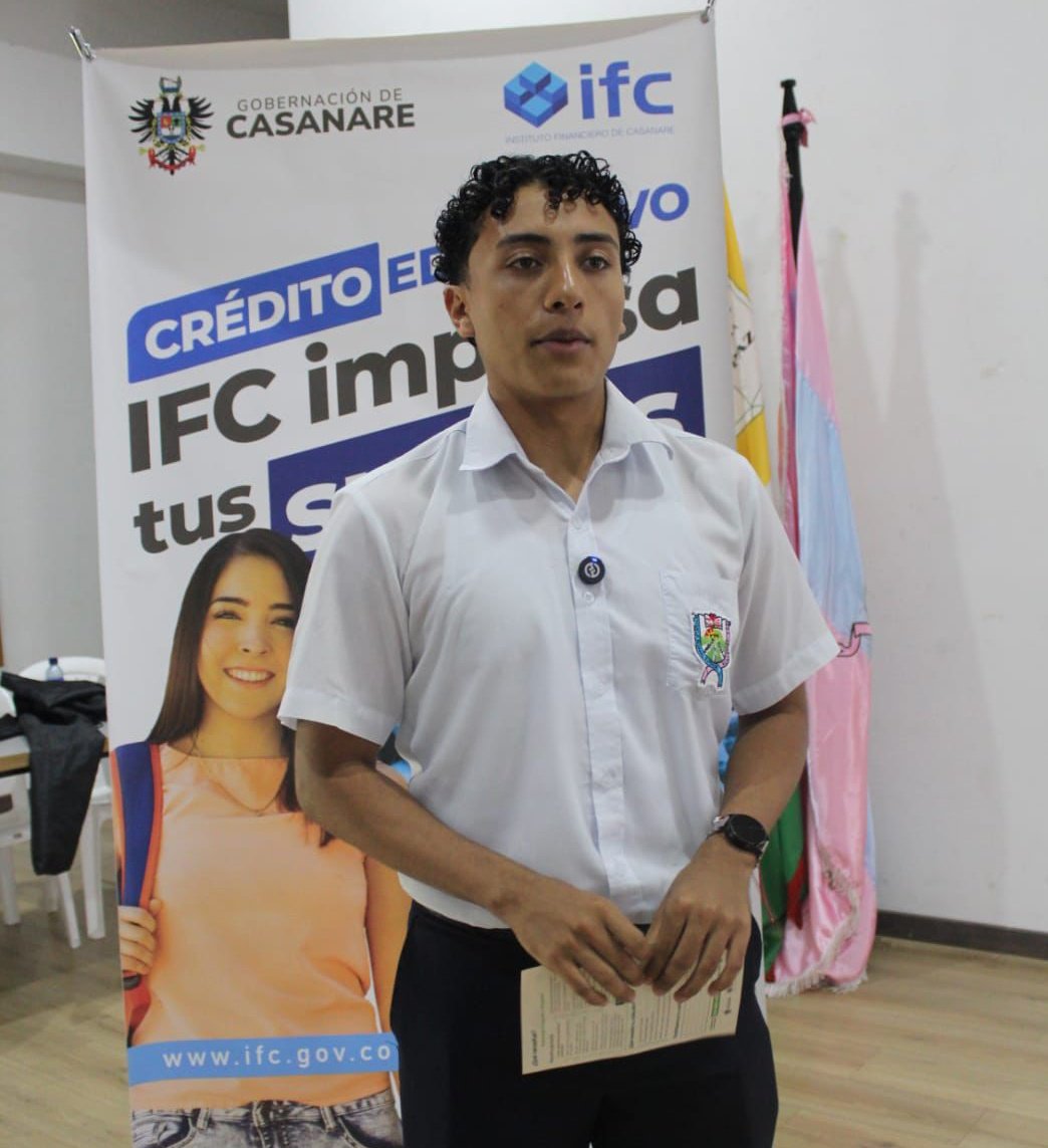 IFC_Casanare's tweet photo. En los colegios,Técnico Diversificado y Normal Superior de Monterrey, l@s profesionales de Crédito del IFC, Consuelo Cely, Betsy Munar, Sandra Rozo, y de Cartera Sebastián Soler socializaron #Hoy los beneficios del Crédito #FESCA a estudiantes y docentes. https://t.co/zO1QtxpExZ