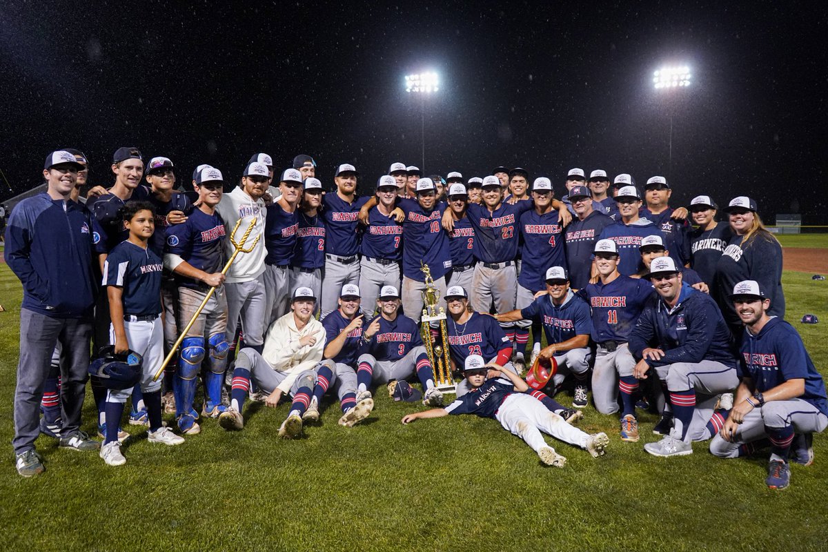 HarwichMariners's tweet photo. Introducing to you… THE KINGS OF CAPE COD🔱🏆 https://t.co/xUcDUY7twD