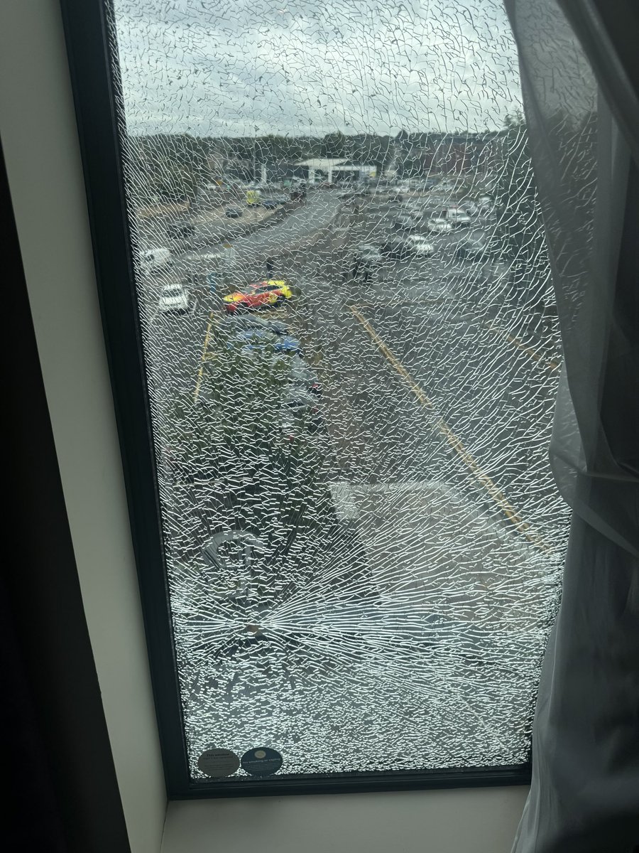 Cracking view from my <a href="/premierinn/">Premier Inn</a> room tonight, thanks lads