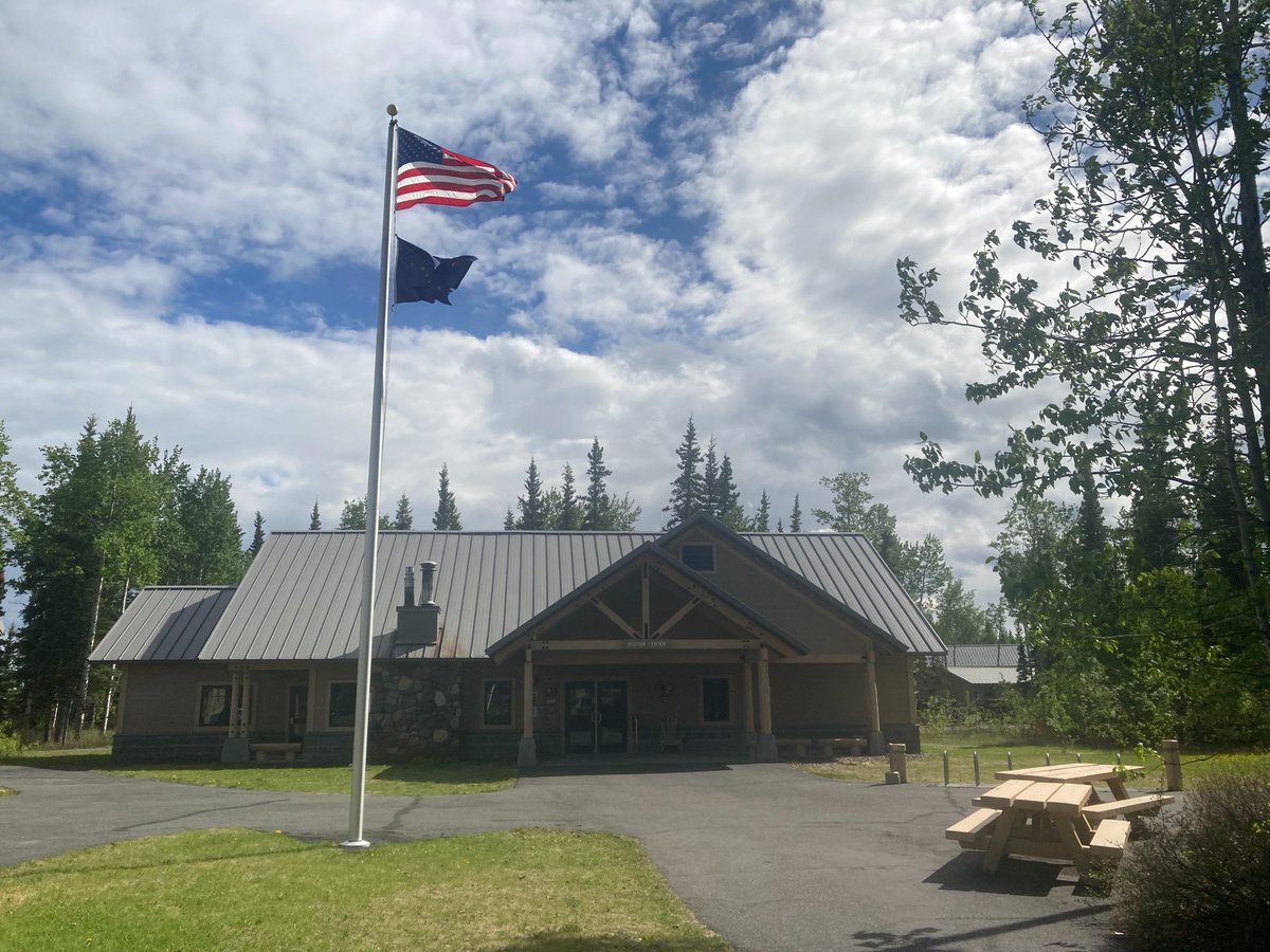 For updates, park information, subsistence and safety, visit the park website News Releases page: ow.ly/EWte50SUVte
Photo: NPS/Townsend/Wrangell-St. Elias Visitor Center in Copper Center.