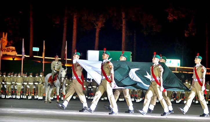 MNawaz002's tweet photo. پوری قوم کو پورے پاکستان کو جشن آزادی مبارک۔ اس آزادی کے موقع پر افواج پاکستان کو مت بھولیں۔
#_14_اگست_بلوچستان #PakIndependenceday https://t.co/8yHvzdd8q1