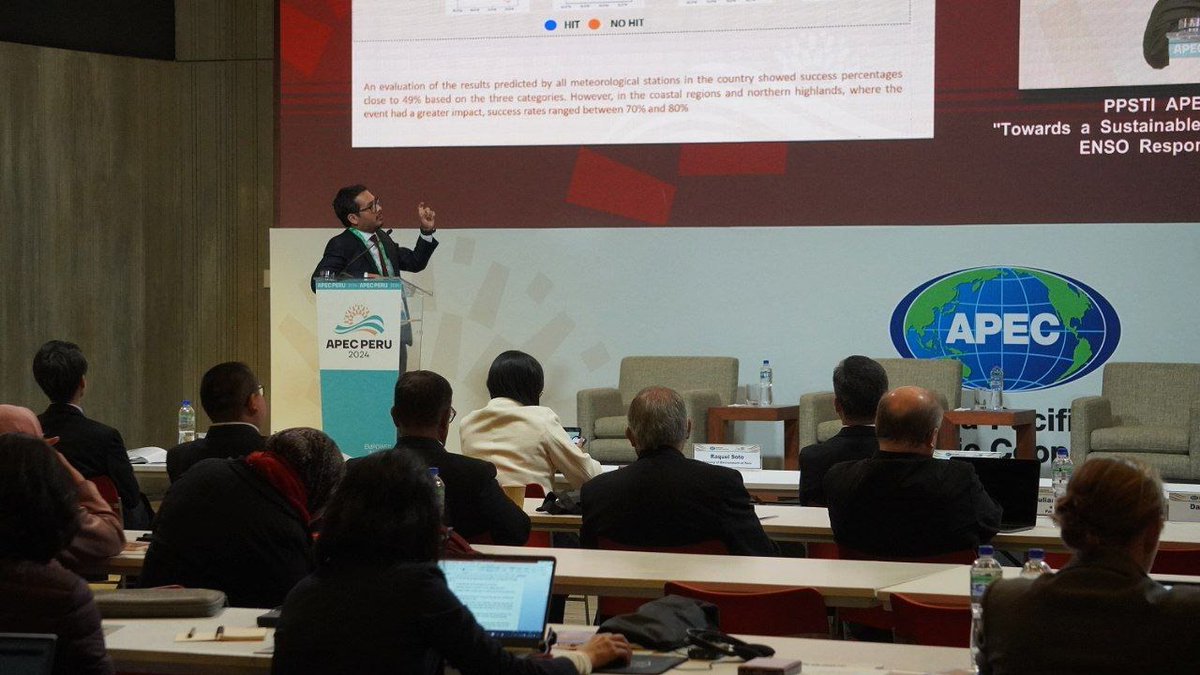 Senamhiperu's tweet photo. #APECPerú2024 #Senamhi #MINAM en alianza con el Centro del Clima de APEC (APCC) realizan Simposio Climático de APEC 2024: “Hacia una sociedad sostenible y resiliente a través de la mejora de la preparación y respuesta ante El Niño”. https://t.co/X3d57cO4IF