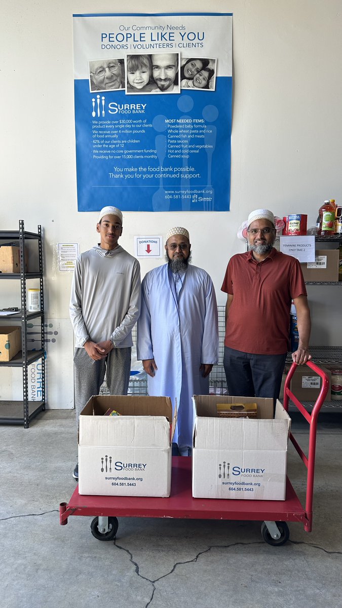 "As a community, we've always believed that nobody should go to bed hungry. That's why we strive to give back," shared Mohammed Eranpurwala, President of the #Vancouver <a href="/Dawoodi_Bohras/">The Dawoodi Bohras</a>. Reflecting this commitment, the community recently donated 100lbs. of food to <a href="/SurreyFoodBank/">Surrey Food Bank 🇨🇦</a>.