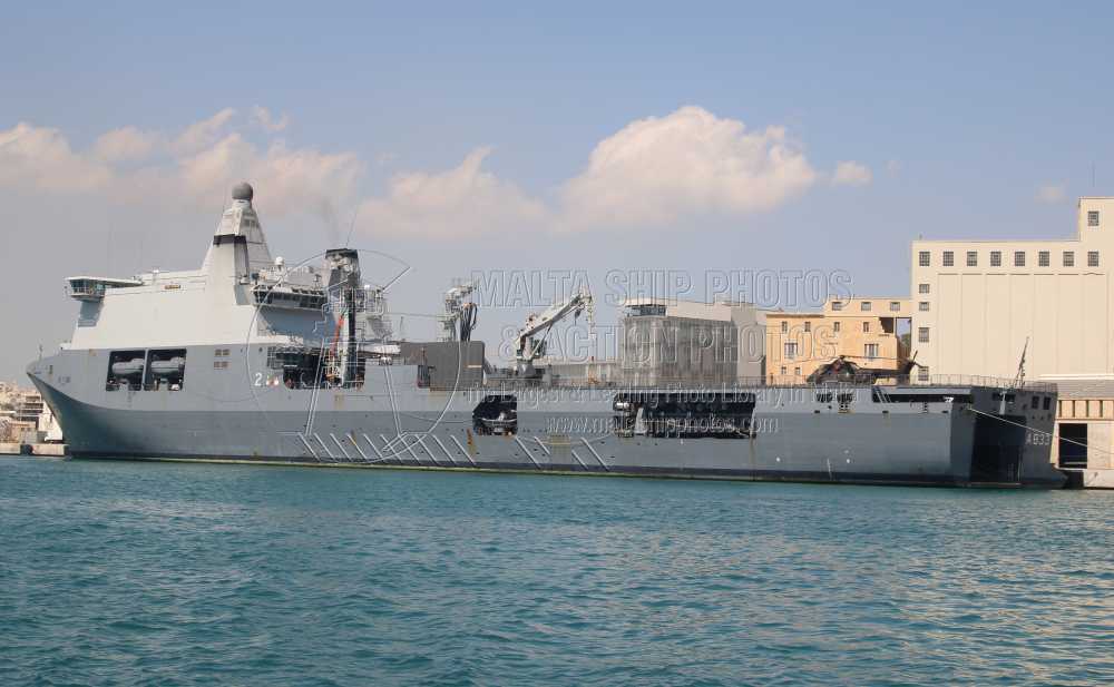 Shipguru's tweet photo. #KoninklijkeMarine #EU #OperationAspides #Flagship #HNLMS #KAREL_DOORMAN A833 with #RNAF #Cougar_helicopter #embarked during her #maidencall at #grandharbourmalta - 13.08.2024 - https://t.co/nfgboxc3g3 - NO PHOTOS can be used or manipulated without our permission @ZrMsKarelDman https://t.co/lQPtigRW8A