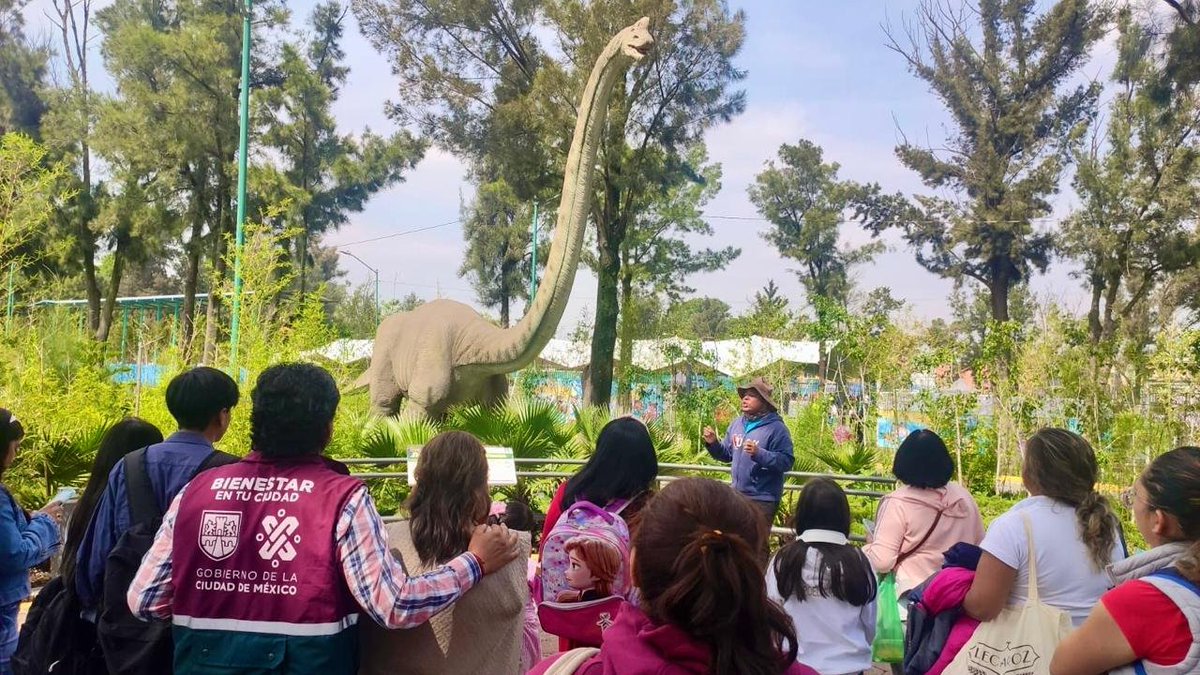 Todos_Somos_PC's tweet photo. ¡Destinos increíbles! 🚍✨

Conoce #LaCiudadQueLoTieneTodo de la mano de Participación Ciudadana y @turismocdmx en los recorridos gratuitos de #ColibríViajero, una iniciativa del @GobCDMX. 🏙️

¿Listo para la próxima salida? ¡No te lo pierdas! 🗺️🎊 https://t.co/z7ytXIrwAD