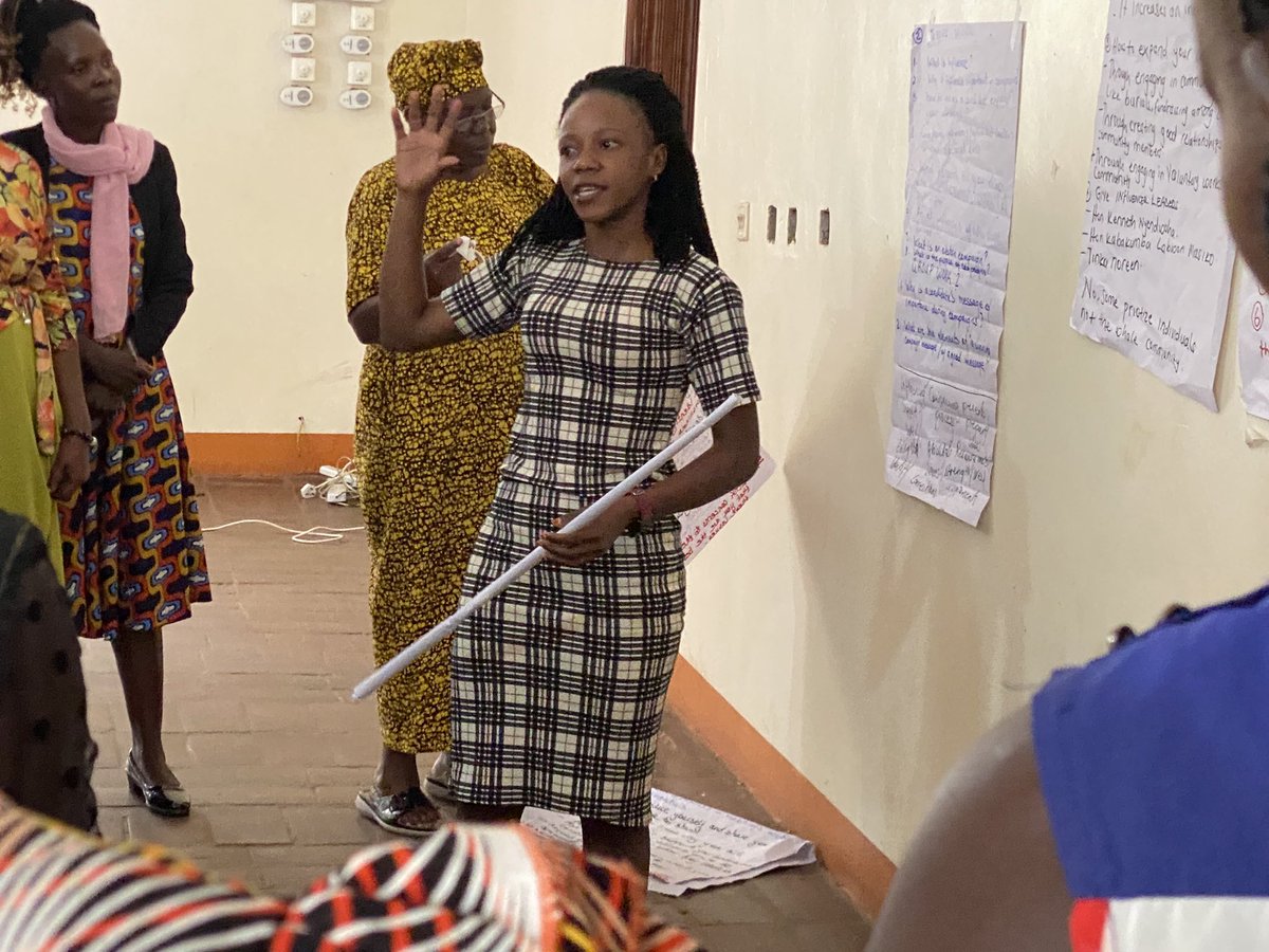 Moureenkyom's tweet photo. As we head towards 2026 General elections, We are strategically positioning the aspiring women candidates in Bunyoro region with relevant campaign winning skills and to effectively participate in and benefit from the electoral process.@FOWODE_UGANDA @ngoforum @USAID #SCENEUg https://t.co/pBwV9LCxb6