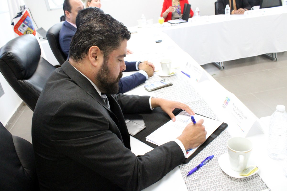 Firma de Convenio entre el ITEA y la SEFI,
permitirá cobro de multas a Sujetos Obligados incumplidos con el firme compromiso de fortalecer la transparencia, la rendición de cuentas y la protección de los derechos humanos de acceso a la información y protección de datos personales