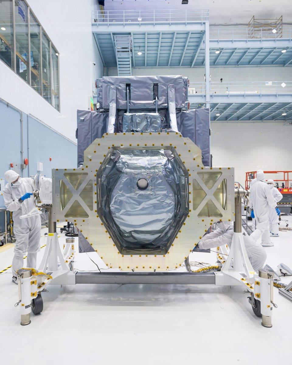 Aye BAE BAE 🗣️

Our eyes to the sky have arrived! The Nancy Grace Roman Space Telescope’s Wide Field Instrument, built in collaboration with <a href="/BAESystemsInc/">BAE Systems, Inc.</a>, is now at <a href="/NASAGoddard/">NASA Goddard</a>.

Learn more about the WFI!  
go.nasa.gov/4dkHgEZ