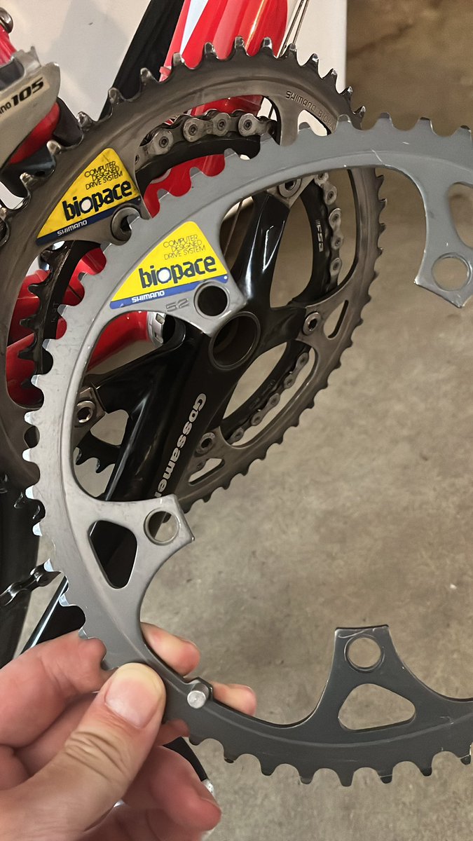 rogerapage's tweet photo. Bike back from the shop. Asked for a tune-up and a new chain. Keep it under $150, which they did👍🏼That being said, this fall I need to put a new cassette on the old girl, she don’t spin like she used to 😄😄😄Ooo !!! Can’t forget to put this bad boy on!
#Vintage #Shimano #Biopace https://t.co/2DKLSKZoFY