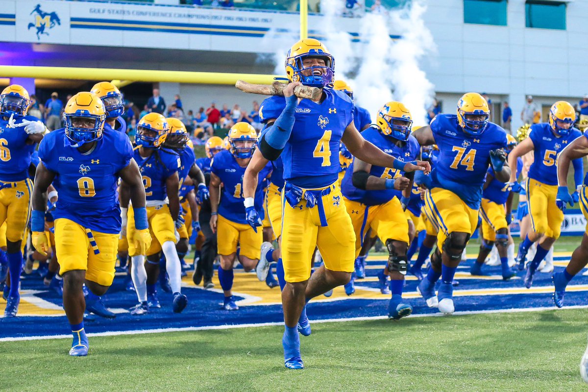 McNeeseSports's tweet photo. Fall sports are back!

Drop a “Geaux Pokes 🤠” in the comments if you are excited for this upcoming season ⬇️

#GeauxPokes https://t.co/IGFXv75Z7s