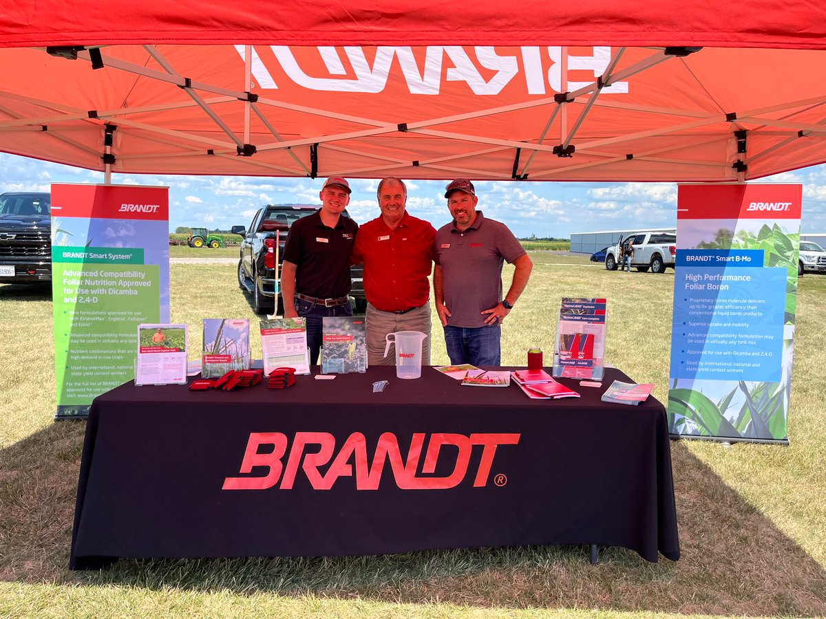 Bergefurdsfarm's tweet photo. Great time at the Southwest Ohio Corn Growers Agronomy Field Day showcasing our BRANDT/Talc USA Soybean research trials. Thanks to BRANDT Senior Agronomist Ed Corrigan for sharing his research-based high yield cropping programs. https://t.co/U2nx2WPSKR
