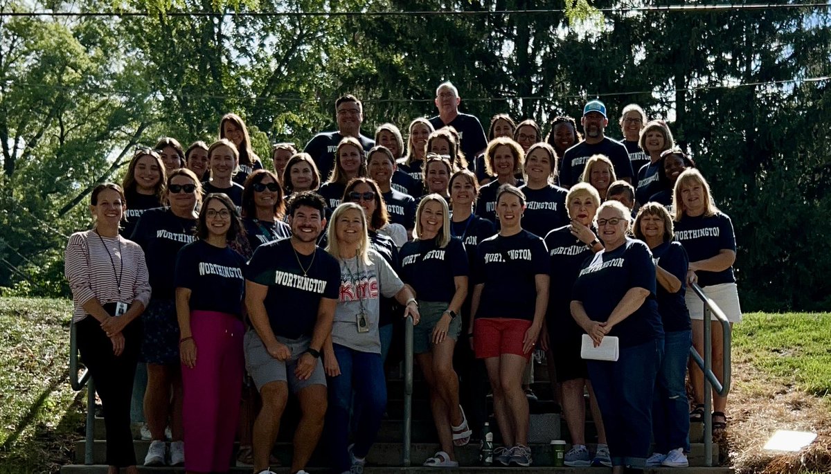 Evening Street Eagles are ready for the 2024-2025 school year! <a href="/mrykowski1/">Mary Rykowski</a> <a href="/CRCarter313/">Cameron Carter</a>