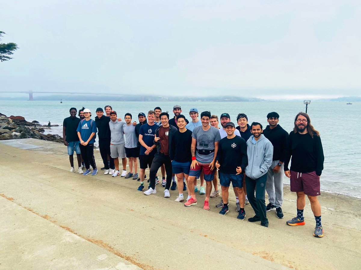 BIG week for BwR SF
This Saturday we're doing a special edition BwR (our 14th run in a row) at the Embarcadero with the incoming ODF22 cohort.

5k
chill pace
chill w/ coffee after
builders only!

DM to join!