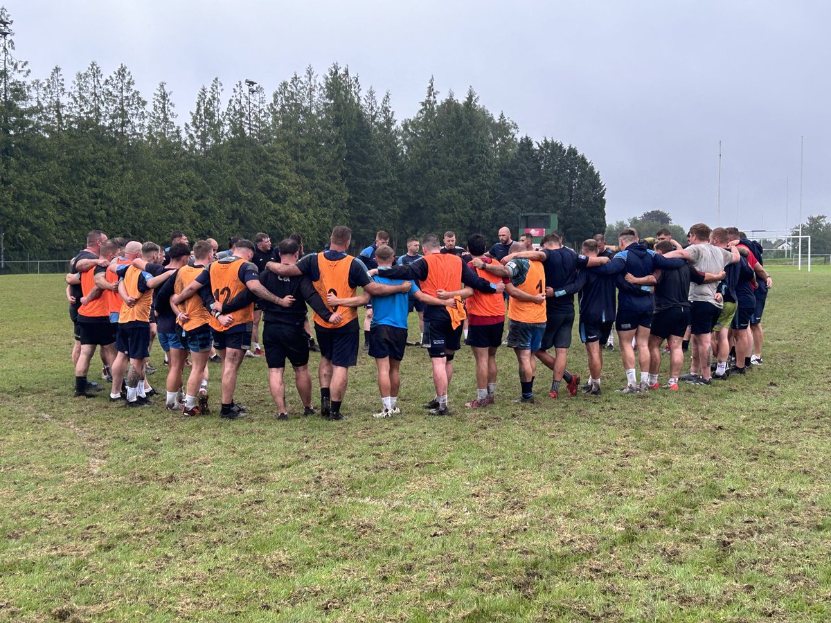 Bargoedrfc's tweet photo. Boys training hard pre-season game Saturday on ⁦⁦@DingsCrusaders⁩ #supportthebulls ⁦@WRU_Community⁩ ⁦@middistrictru⁩ https://t.co/4uEngNjiuk