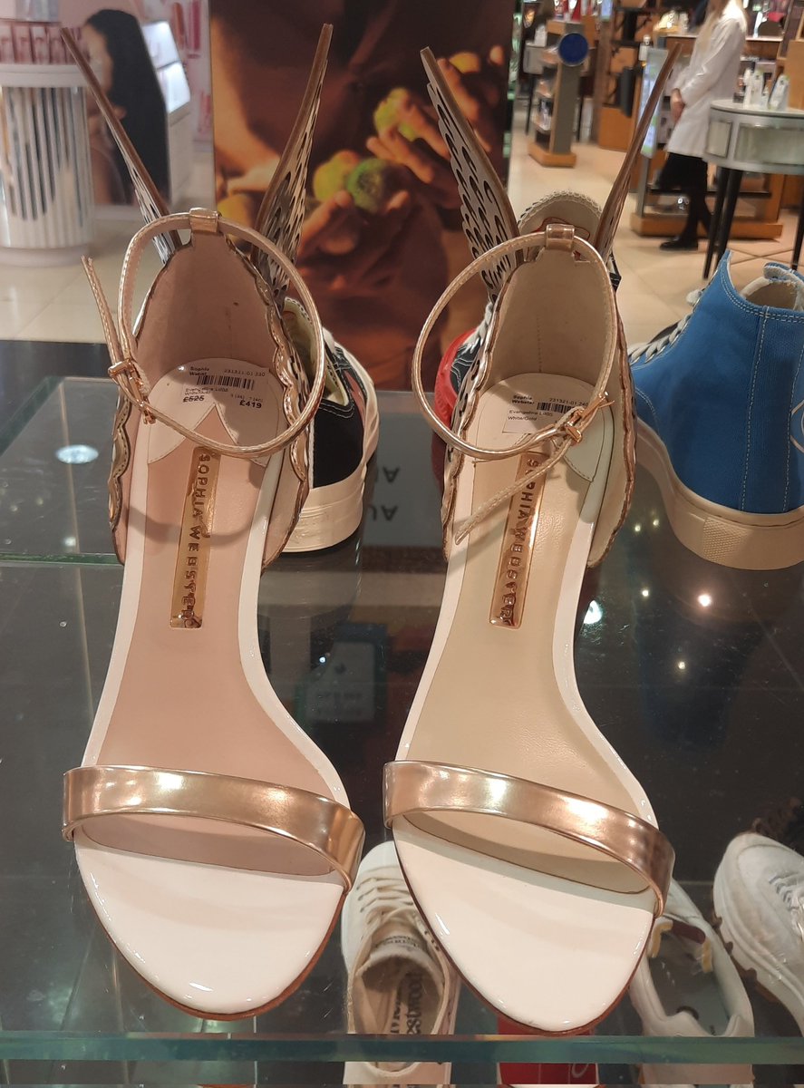 oemgeekitty's tweet image. Adora coded