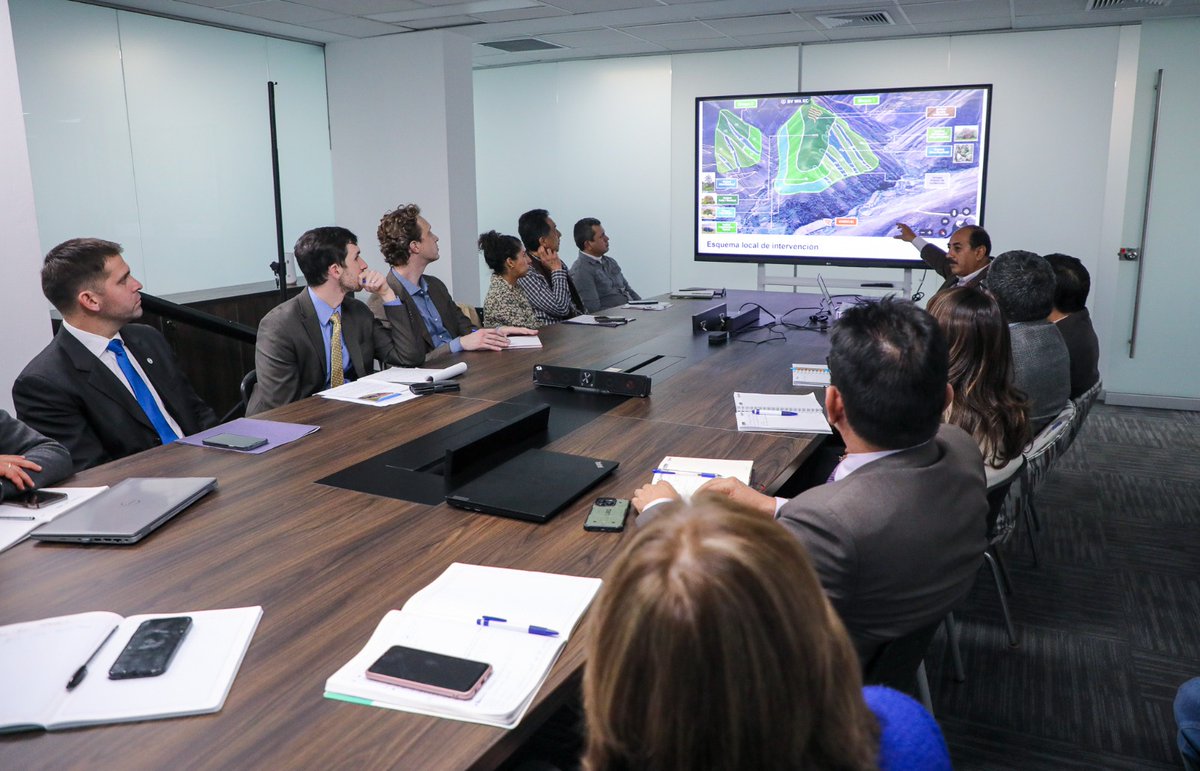 aninperu's tweet photo. 🇵🇪 Los 11 proyectos de infraestructura natural tienen una inversión estimada de US$ 210 millones, un monto sin precedentes para este tipo de obras destinadas a la gestión del riesgo de desastres en el Perú🌧️. https://t.co/oE8doZxU8D
