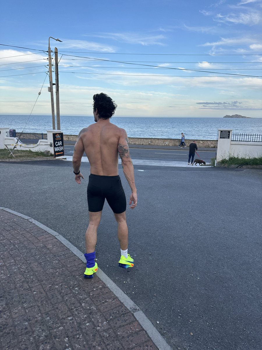 DiegoBarrueco's tweet photo. Dublin jog. https://t.co/zn8HLYBM22