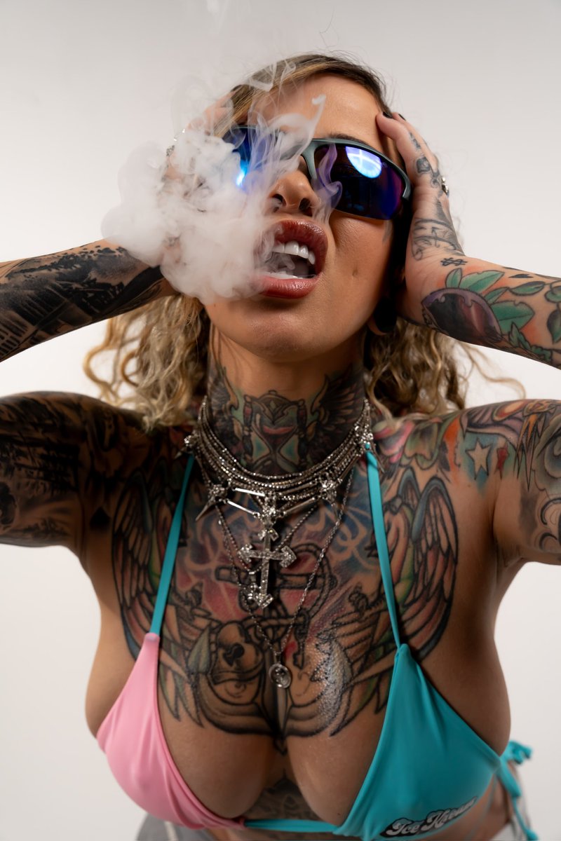 Ice Kream tweet media