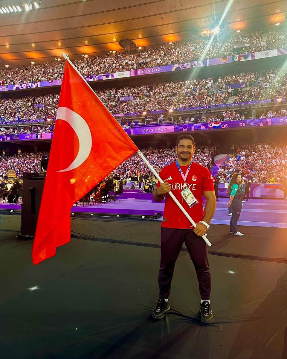 Teşekkürler Taha AKGÜL
Teşekkürler ŞAMPİYON