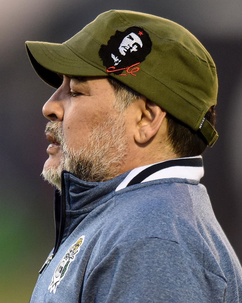 GMCambio's tweet photo. Ellos te odia por todo lo que nosotros te amamos. Por enfrentar siempre al poder, por no dejarte nunca doblegar.

Maradona es pueblo.
La #zurda inmortal. https://t.co/N127NiP3P2