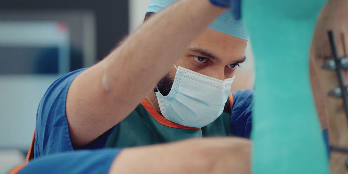 📺 "We're using an Air Dermatome to harvest skin from his thigh. It's essentially cutting an extremely thin layer of skin. Thinner than a human hair. So translucent that you can just about see straight through it."

Plastic Surgeon, Mr Asmat Din, treating João in #C4Emergency
