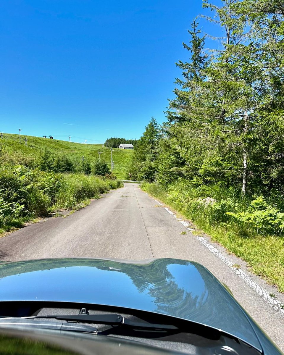 Modesty057's tweet image. あぁビーナス！ ロングドライブに行きたくて 水曜日に初ビーナス。 遠くに富士山見えました。 よし！また来よう！ #ロードスター #ndロードスター #roadster #ndroadster #mazdamx5 #nd5rc #ポリメタ #ポリメタルグレーメタリック #ロードスターのある風景 #ソロツーリング #ビーナスライン #霧ヶ峰