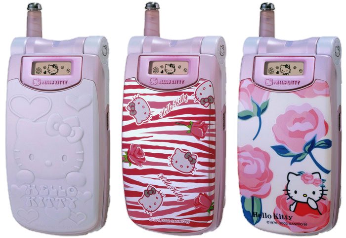 userjocelyn's tweet photo. omg these hello kitty flip phones are adorable! ᡣ𐭩ྀིྀི https://t.co/orncuBizXe