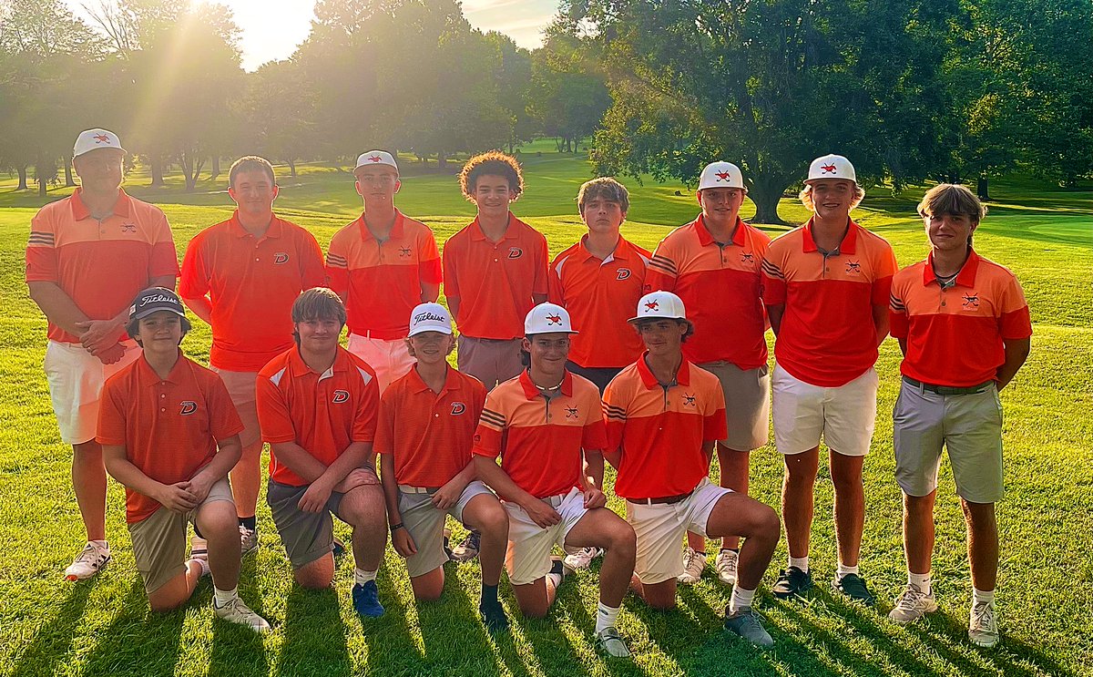 DesalesGolf's tweet photo. We had a good match today against Whitefield Academy at Shawnee Golf Course. Varsity fell by 4 strokes. But the JV squad got the victory by 4 strokes. Positive takeaways for both squads.
#GolfColts https://t.co/GEMh03xW0F