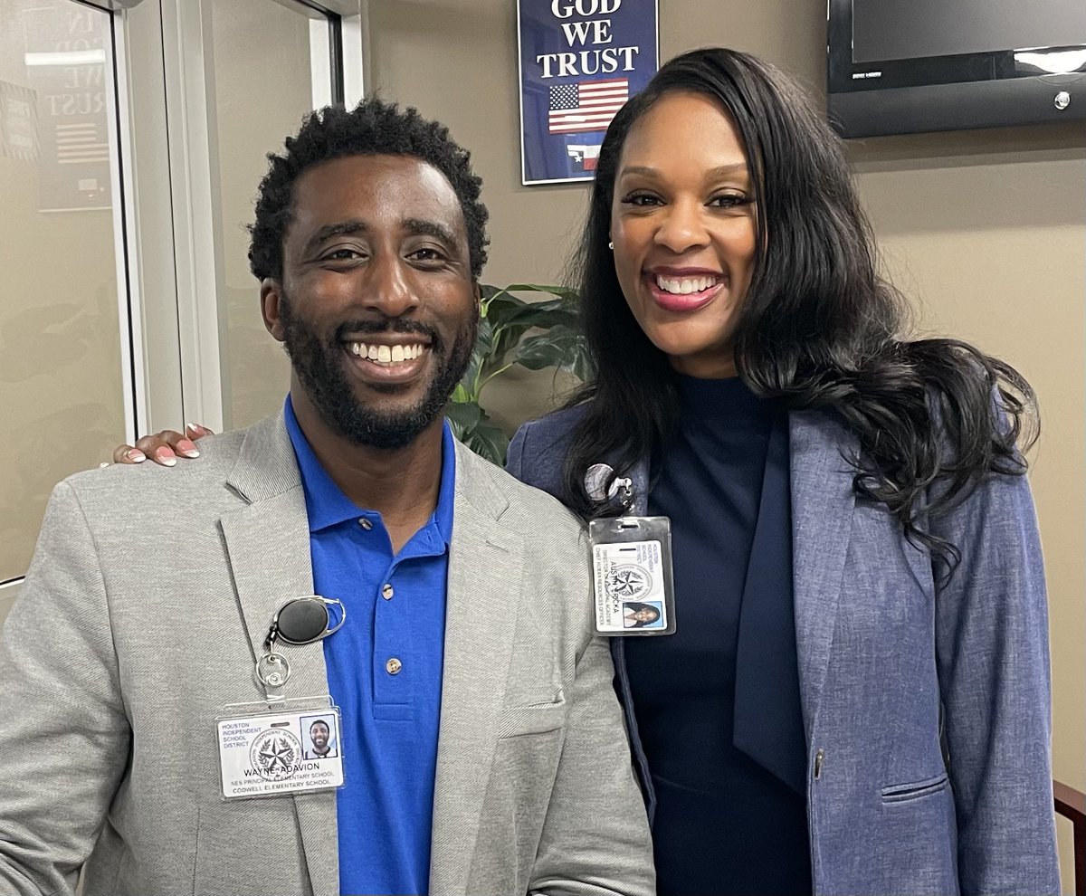 Adavion Wayne tweet media