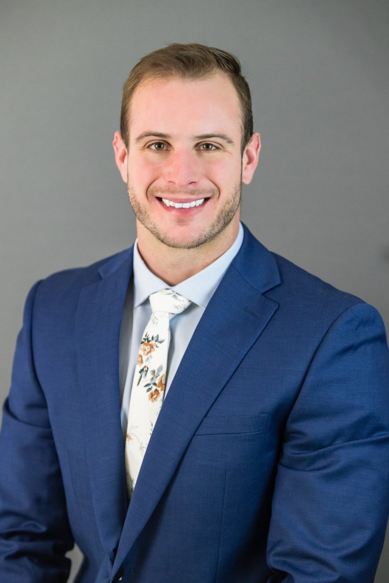 dgcoopz's tweet image. Hey everyone I want to reintroduce myself. My name is David Cooper a PGY1 gen surg prelim at Johns Hopkins and will be reapplying #Anesthesiology for the #Match2025.
I am interested in Med Ed, Mentorship, and all things related to perioperative patient care.
@FutureAnesRes