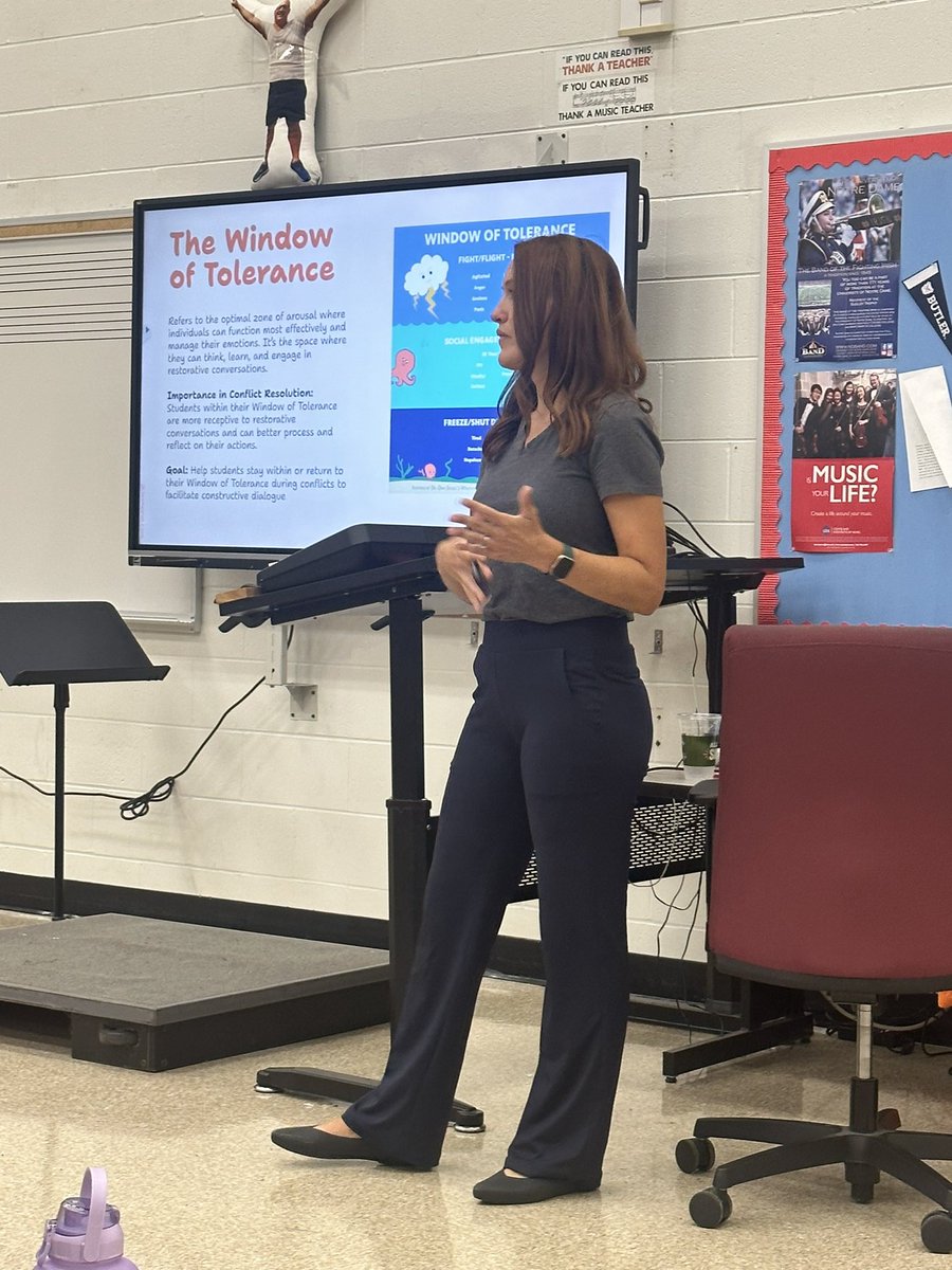 Emily Sander tweet media