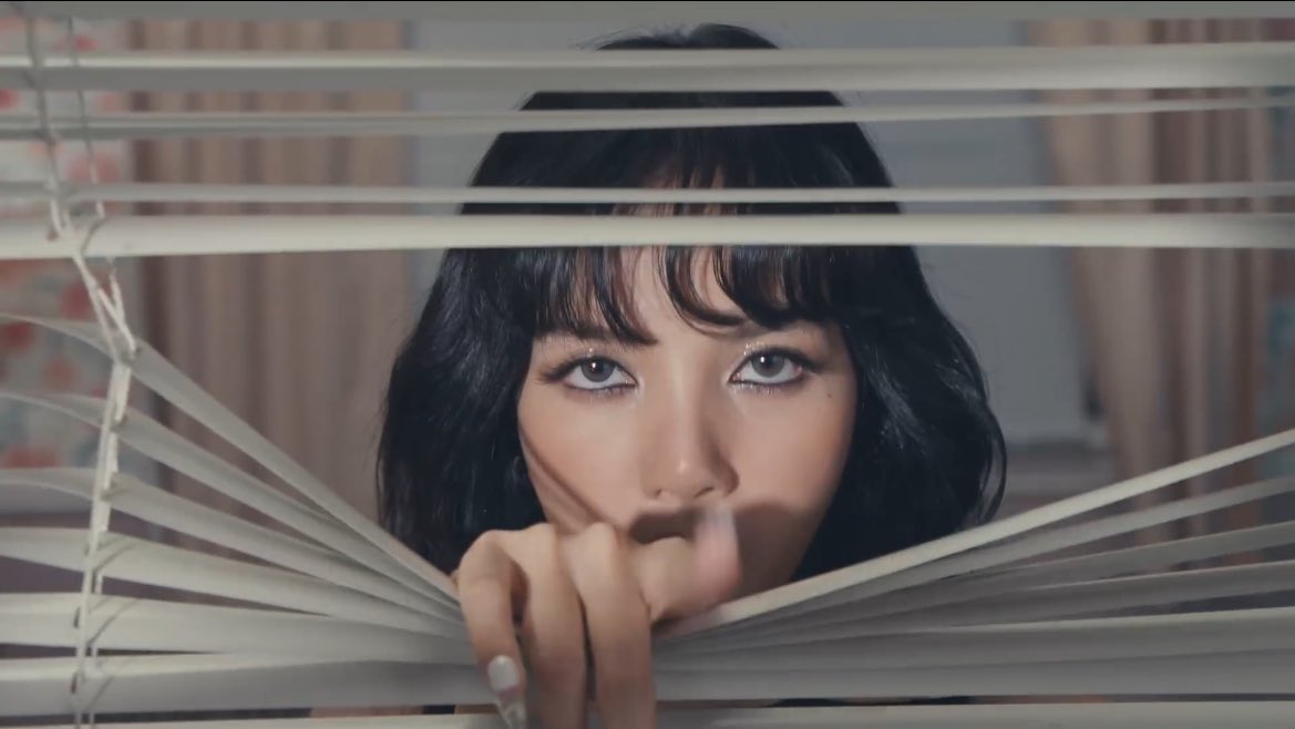 LISA WHAT THE FVCKAHDHHAS