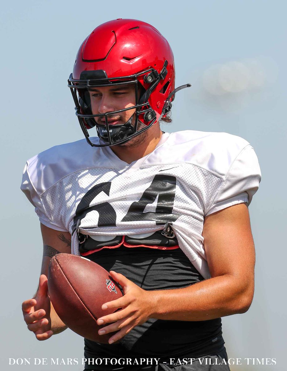 Aztecs in Action <a href="/AztecFB/">San Diego State Football</a> 
Hometown Hero
# 64 Tyson Chavez <a href="/tyson_chavez/">Tyson Chavez</a> 
Position LS
Weight 235 lbs
Height 6-2
Class Junior
Hometown San Marcos, Calif.
Previous School Mission Hills High <a href="/MISSIONHILLSHI1/">Mission Hills High School Football</a>
<a href="/EVT_News/">East Village Times</a> <a href="/TheSDSUPodcast/">The SDSU Podcast</a> <a href="/SD_SportingNews/">East Village Times</a>