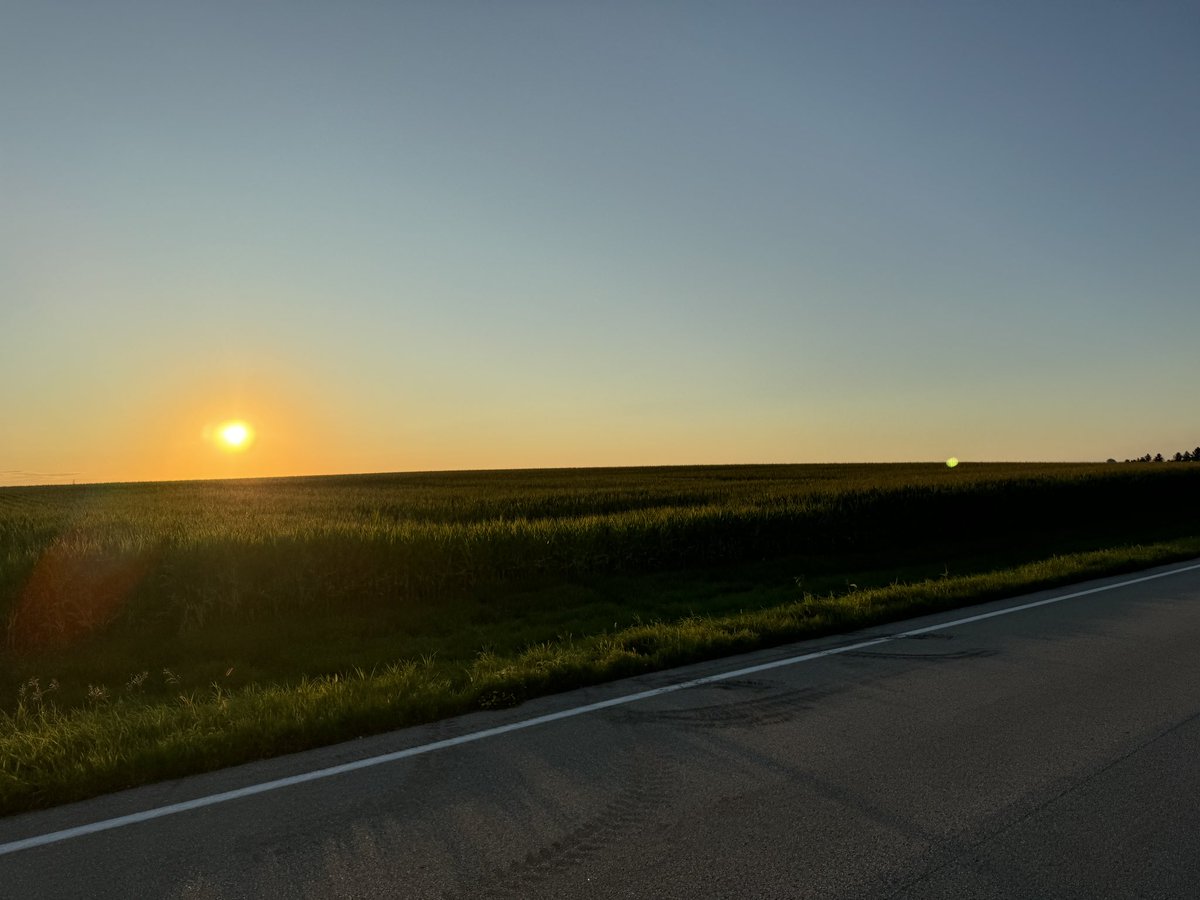 Stay active!! Great evening for a bike ride in the countryside. #stayactive <a href="/iamspecialized/">Specialized Bicycles</a> I love my Roubaix Sport! 🚴