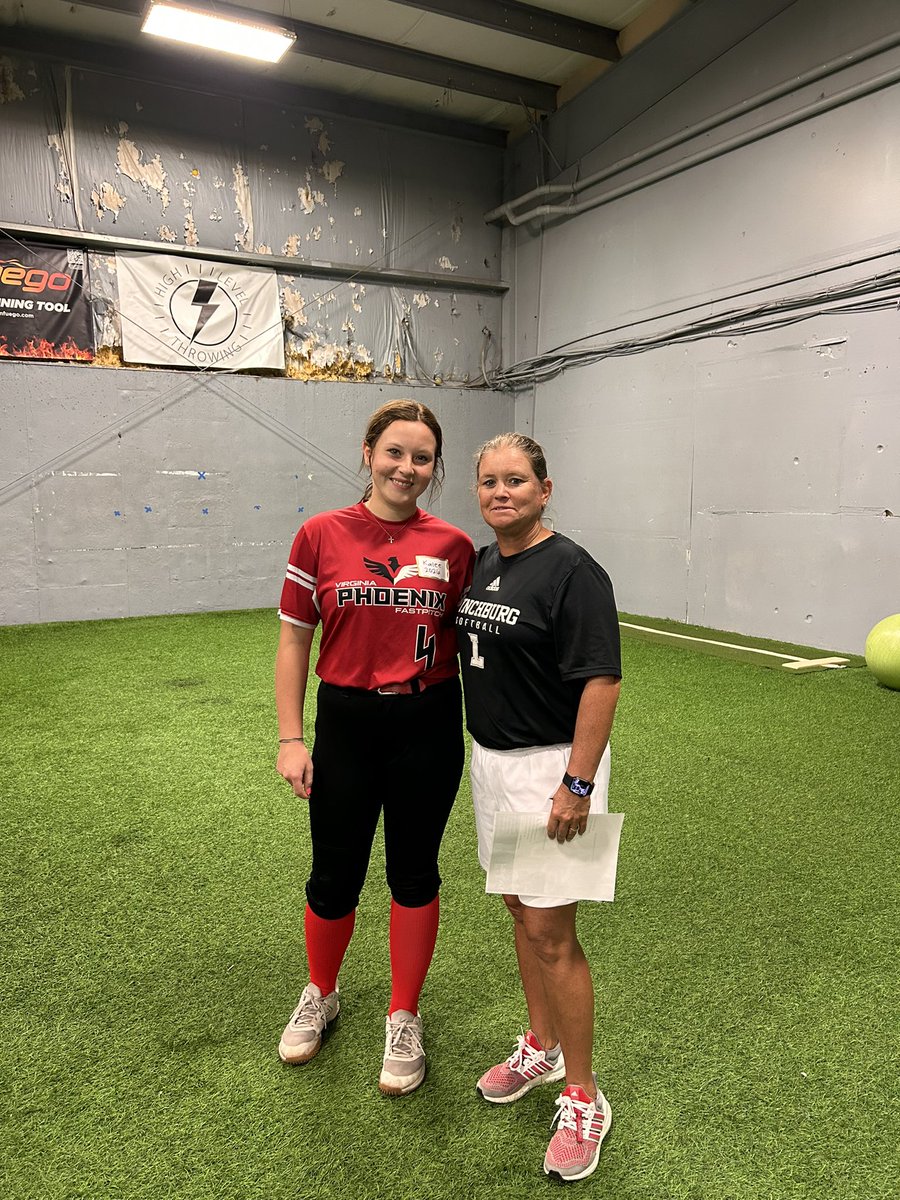 Thank you Coach Simmons with <a href="/lynchburg_sb/">Lynchburg Softball</a> for a great hitting camp today! I had a great time and learned a lot!@VA_Phoenix_Wood <a href="/VaPhoenix2026/">Va. Phoenix 2026</a>