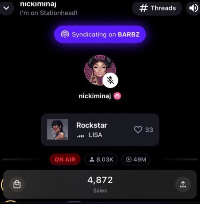 BPInfobr's tweet photo. 📍Nicki Minaj curtindo ao som de "Rockstar" de LISA que foi tocada no Stationhead hoje. https://t.co/VmTb2OSy0w