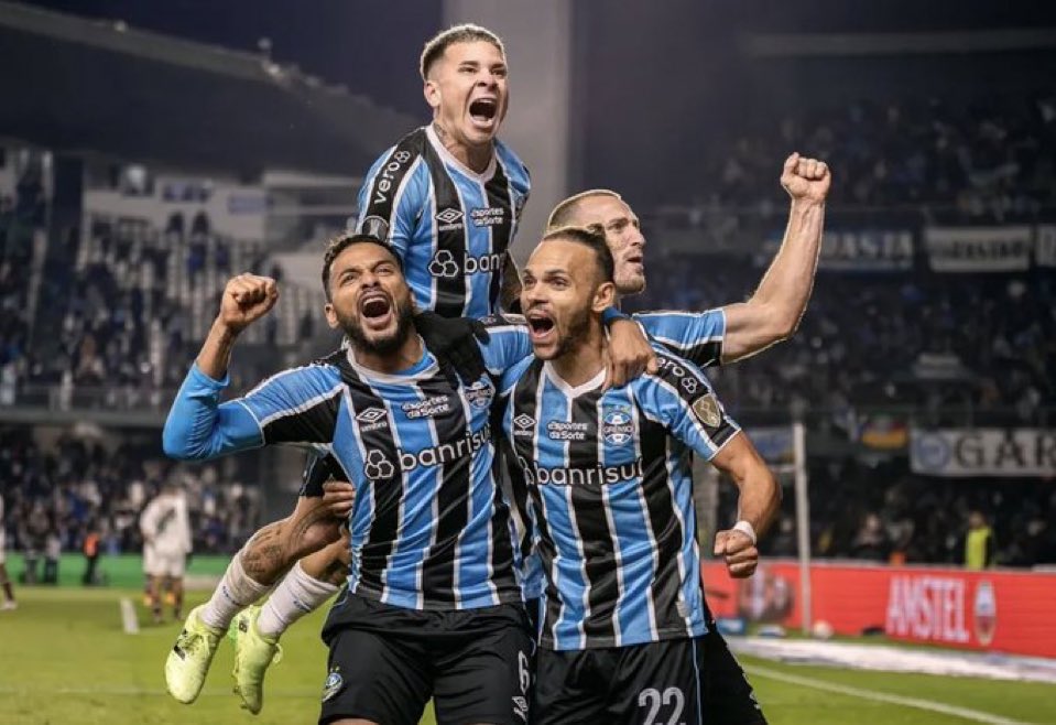 Que foto, senhores!

📸 Wesley Carvalho