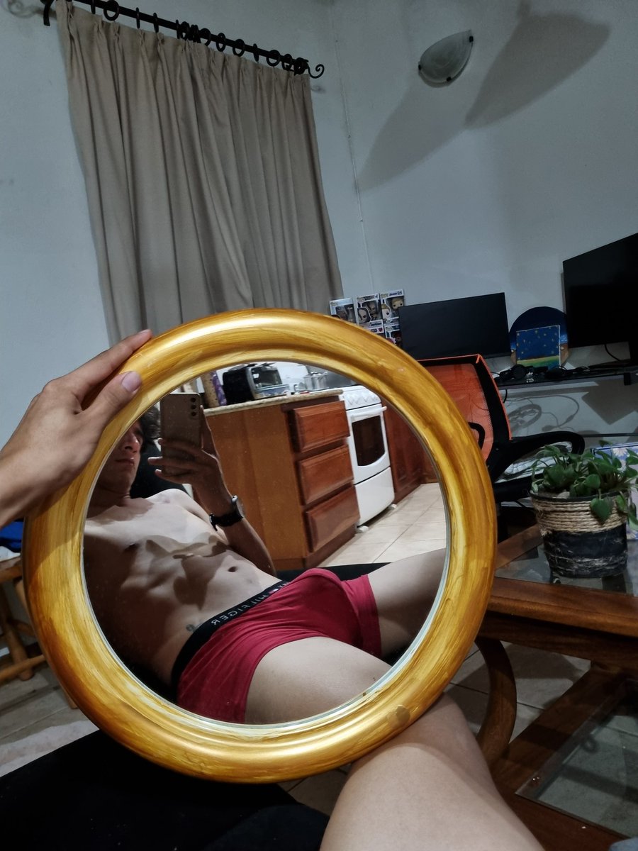 Abbriccot's tweet photo. Odio cuando ando hormonal🥵🥵 https://t.co/yKrOt7TCea