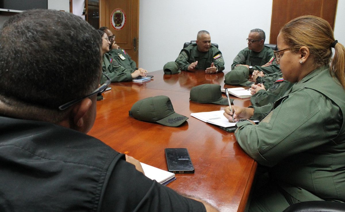 Contraloría General de la FANB tweet media