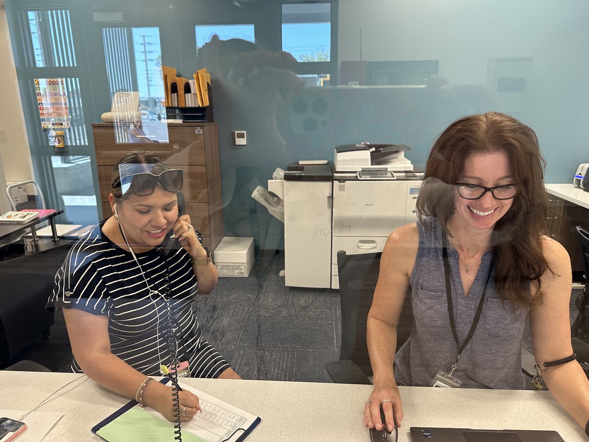 TavanSUSD's tweet photo. Week 1 of our 2024-2025 school year was so exciting. Teachers were happy to see former and new students and reconnect. By week’s end, our teachers were ready to recharge. https://t.co/N7L7ZM3Erd