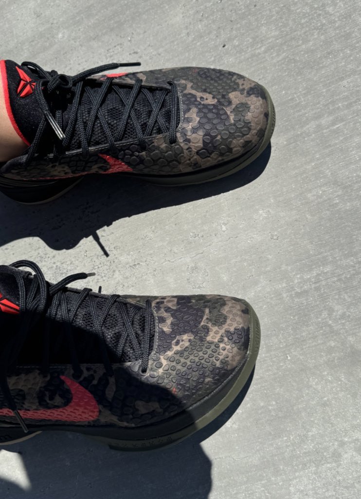 <a href="/ThePettiestLA/">The Pettiest Laker Fan 🤫</a> <a href="/ThePettiestNBA/">Pop Culture Petty</a> <a href="/adidas/">adidas</a>