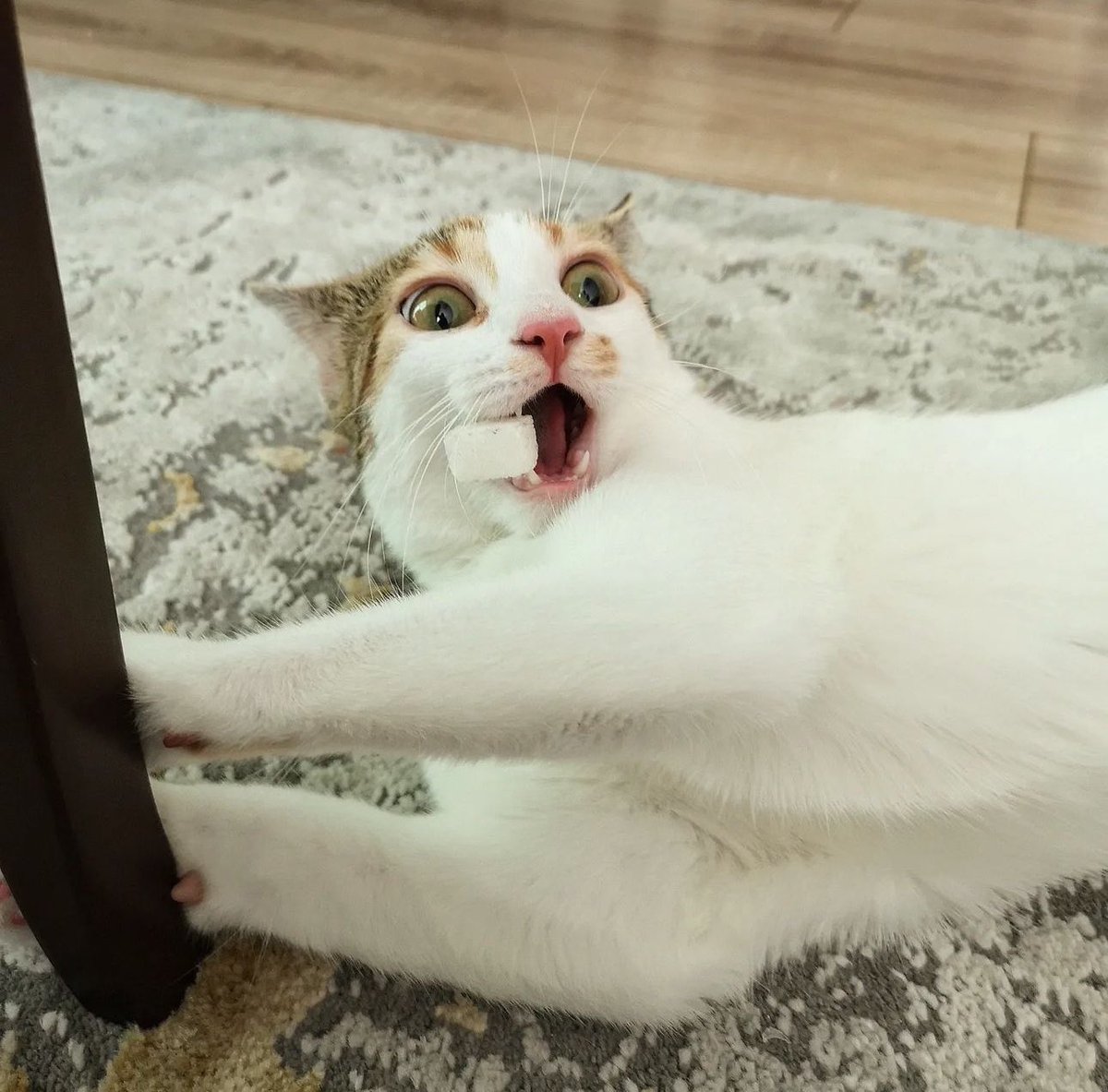 Tatlı yerken diyetisyenime yakalanmışımdır.