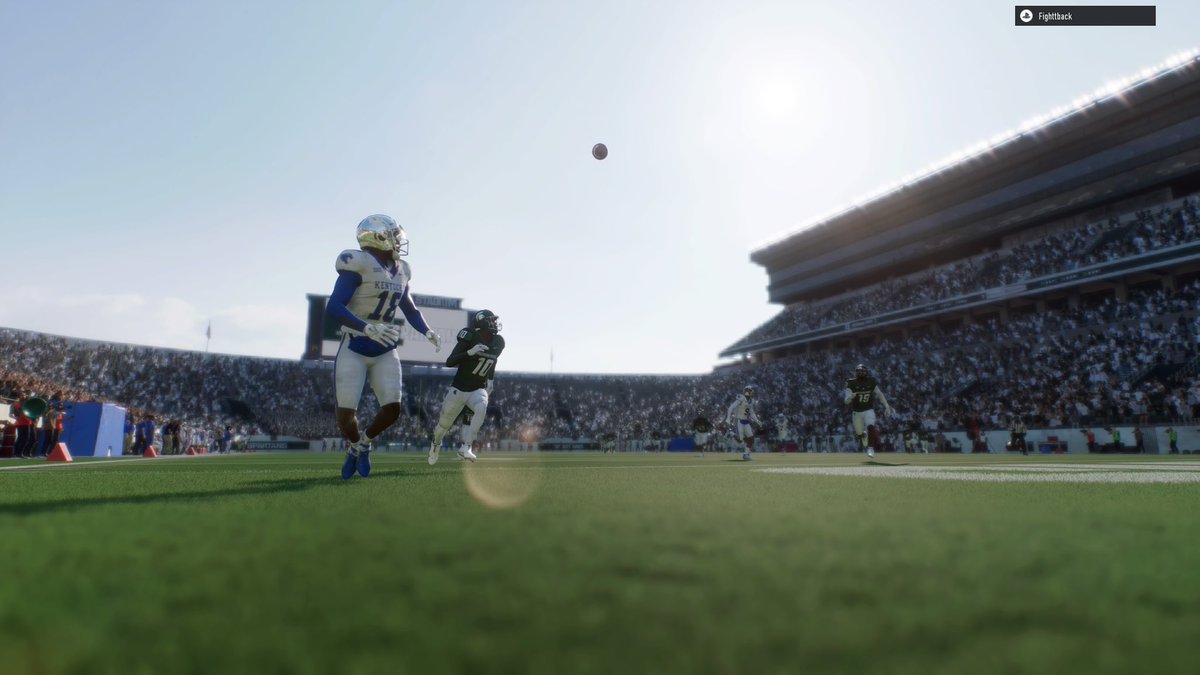 4VertsCincy's tweet photo. Finally bounce back with a win on the road against Michigan State.

QB Vandagriff (SO) -  261 yds 3 TDs
HB Trayanum (SR) - 109 total yds 2 TDs
WR Brown (JR) - 114 yds TD
WR White (SO) - 2 TDs

Sacks - Walker x2 (JR), Silver x 2 (JR), Saunders (JR), Robinson (FR)

INTs - Weaver https://t.co/EGBkfs7ZBv