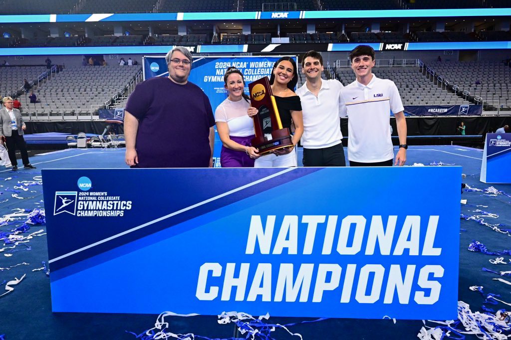 Alyssa Leal (@alyssaleall) on Twitter photo 2 years. 484 social videos. 18 docuseries episodes. 290K new followers.
<a href="/G_eaux_/">Giovanni Lamonte</a> was not only a huge part of growing the <a href="/LSUgym/">LSU Gymnastics</a> brand, but the best videographer/coworker/gym partner we could’ve asked for. You’ve changed the game. Thank you for everything, G! 2 years. 484 social videos. 18 docuseries episodes. 290K new followers.
<a href="/G_eaux_/">Giovanni Lamonte</a> was not only a huge part of growing the <a href="/LSUgym/">LSU Gymnastics</a> brand, but the best videographer/coworker/gym partner we could’ve asked for. You’ve changed the game. Thank you for everything, G!
